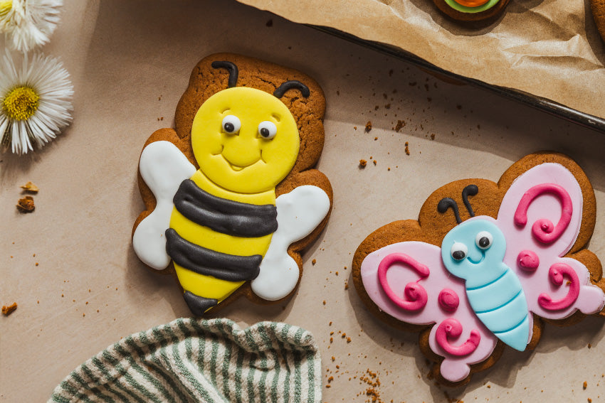Bertie the Bee Ginger Biscuit