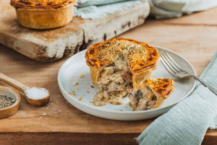 Chicken, Bacon & Mushroom Pie
