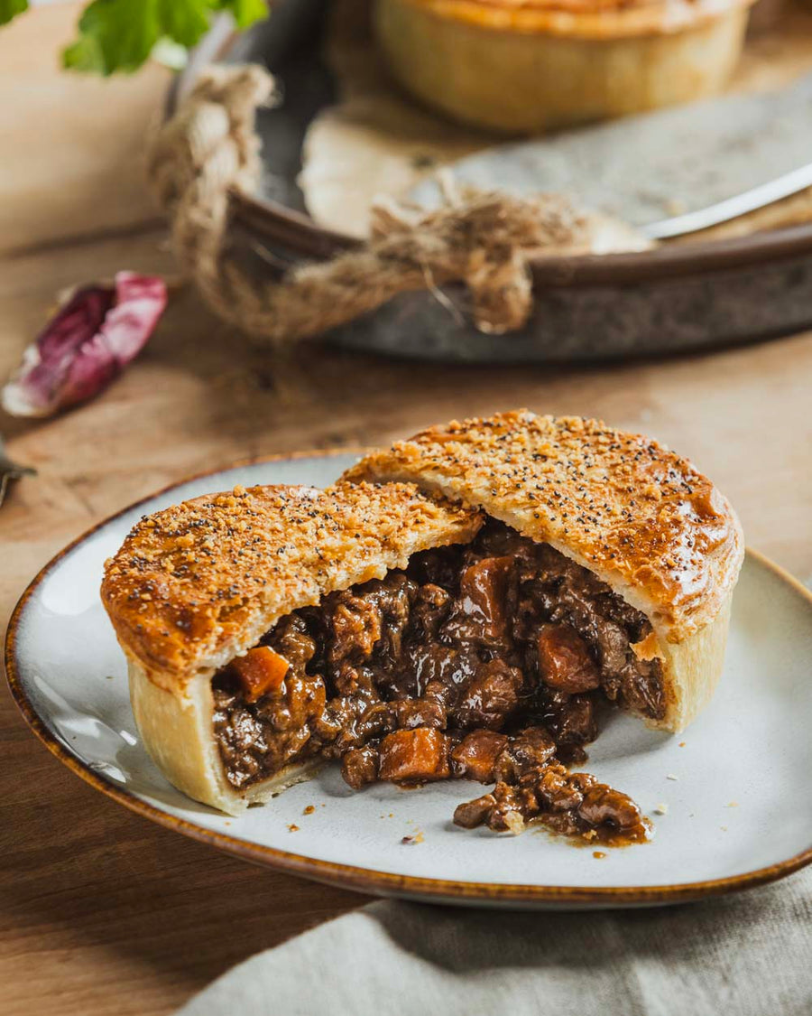 Mince Beef & Onion Pie